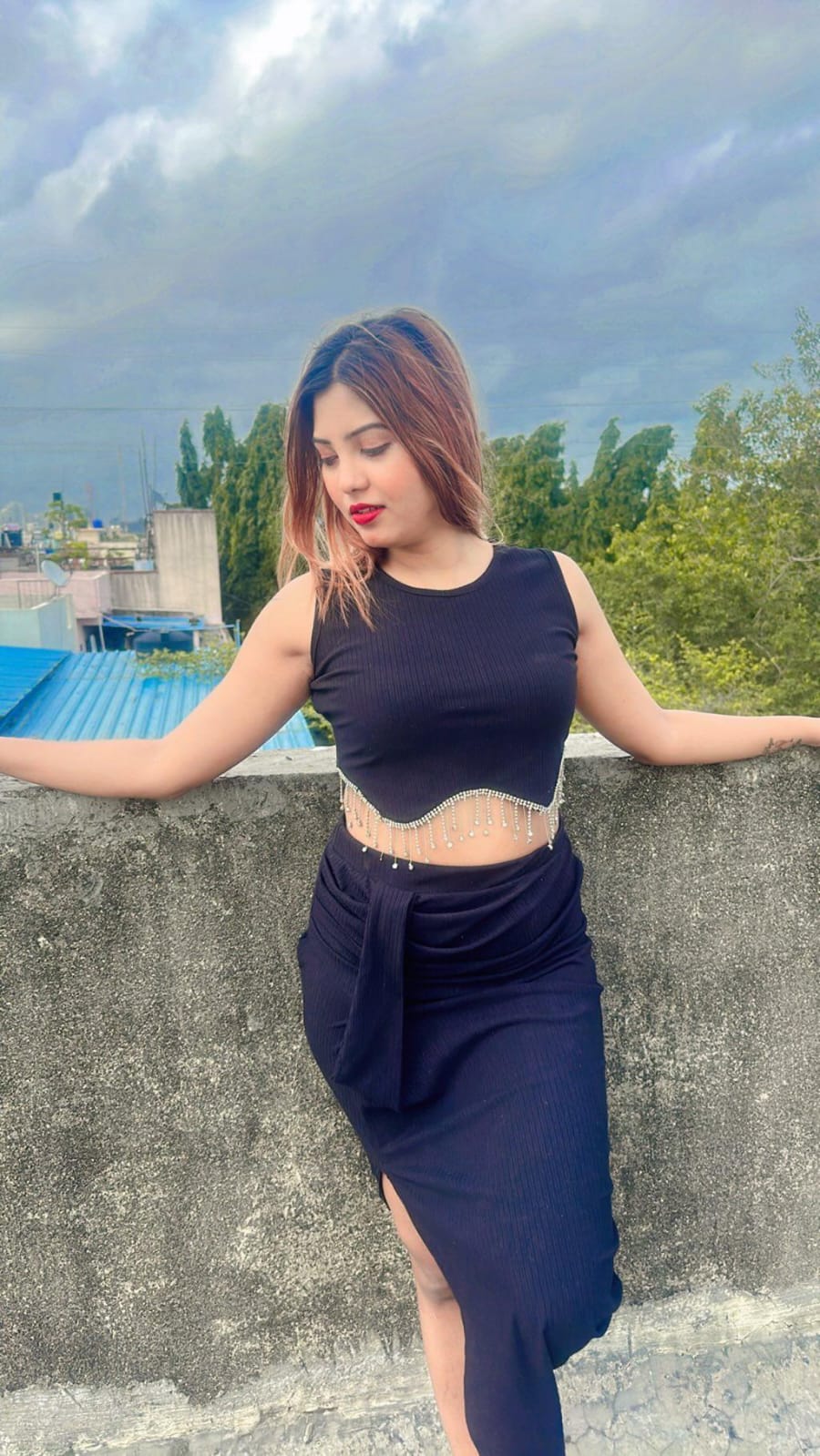 New year celebration offers %off college girls Srinagar 