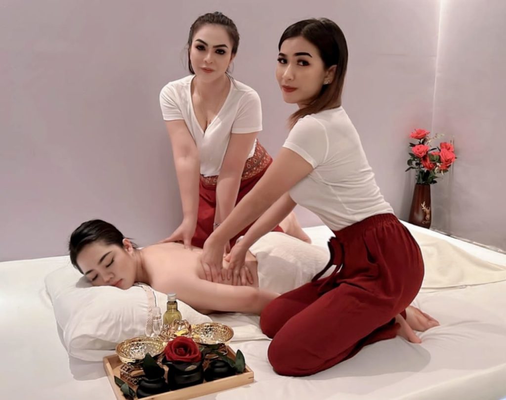 Female to Male Body Massage in Delhi