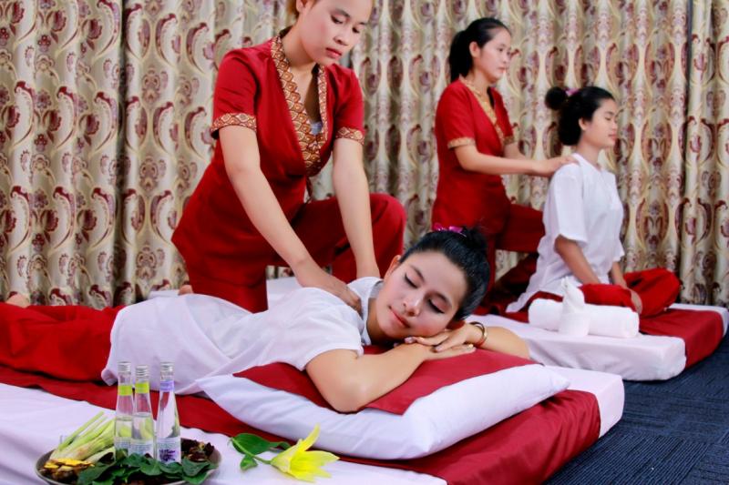 Female To Male Body To Body Massage Spa In Kalyan West 