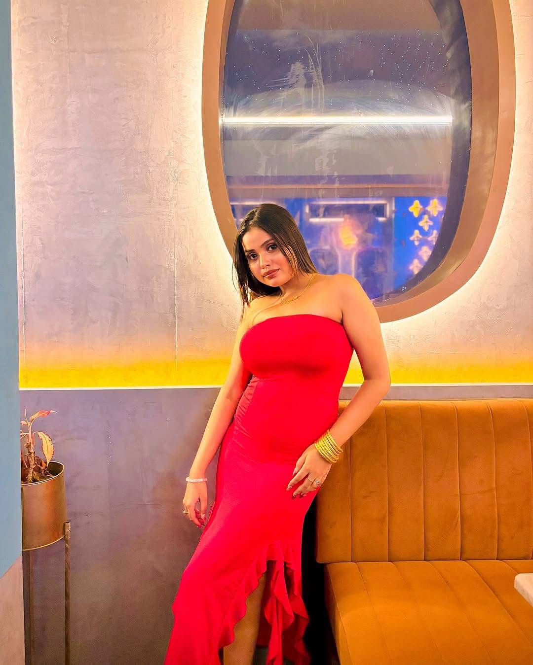 Purulia low price high profile local call girls are available here for doing sex without condom