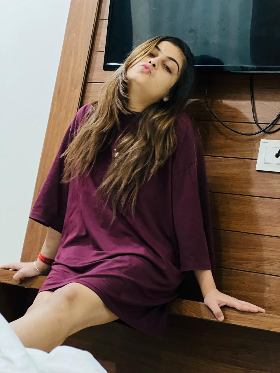 I am asha Kumari live video call service % genuine  hour available full open video call service 💦..