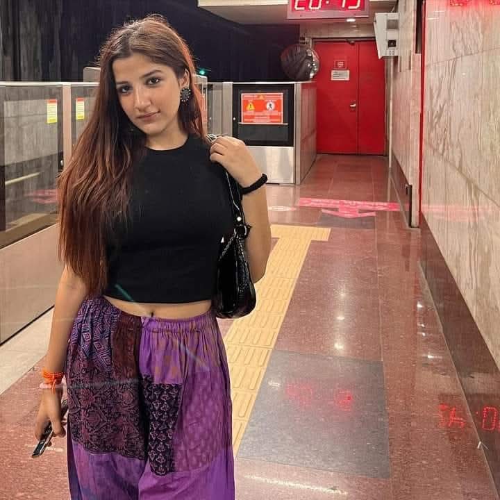 Hmt Layout  full cash payment service provide Bangalore escorts