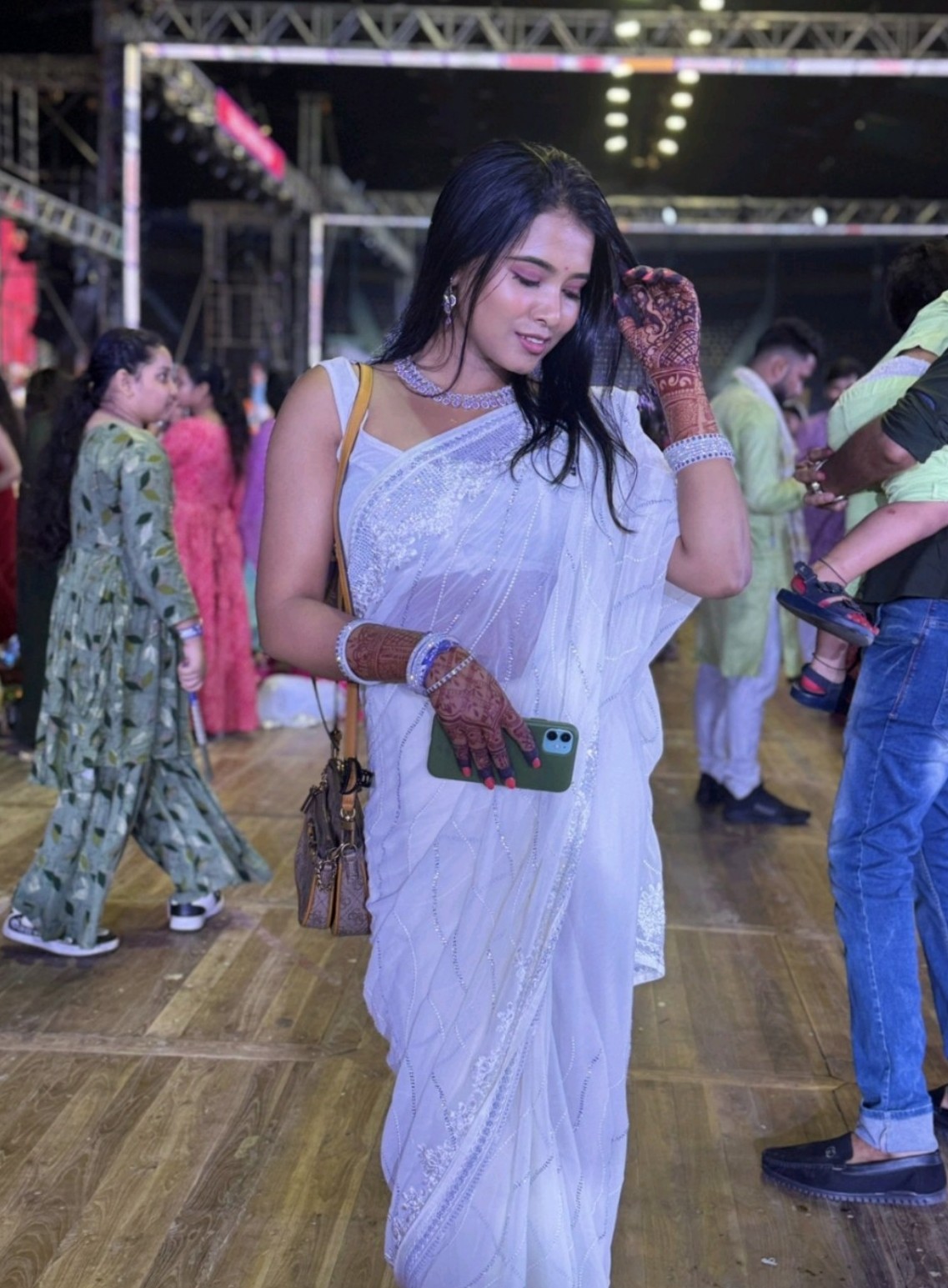 ꧁༒MY Self Poonam 🦋༒ Hour&#;s Available%, independent Escorts service