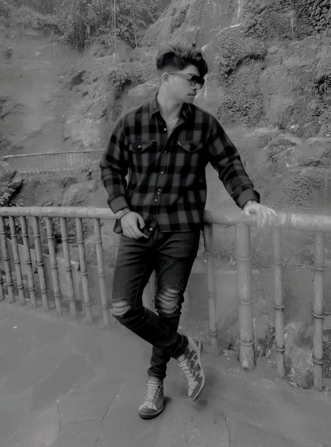 Handsome, Male escort model for women