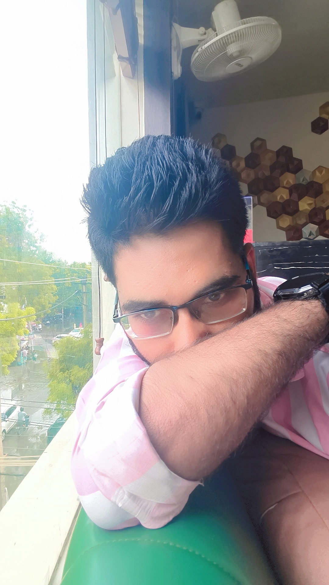 Unforgettable Nights Begin With SIKANDER. Exclusive Gentleman for PRIVATE TIME. Service only female