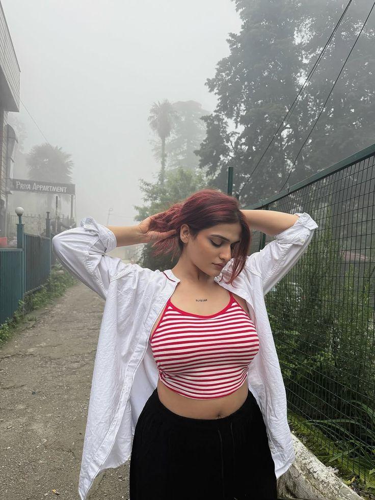 CALL GIRLS IN DELHI Mahipalpur  ESCORTS SERVICE