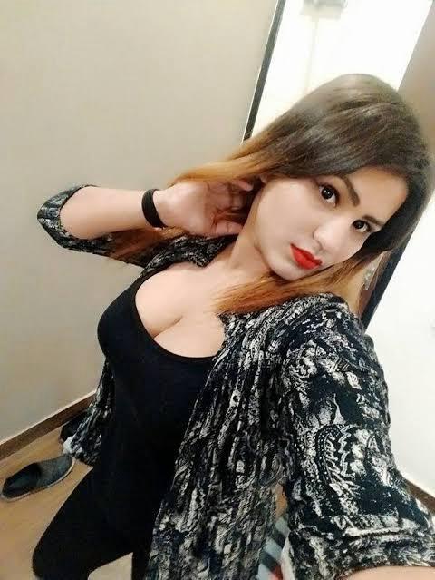 Call Girls In Connaught Place 𝟴𝟴𝟲𝟬𝟬𝟬𝟱𝟱𝟭𝟗 Cp Delhi Escort Service