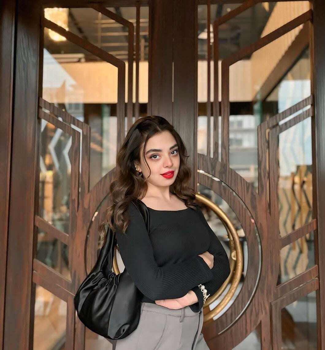 Kanpur Escorts, x Cash Pay, Premier Kanpur Call Girls