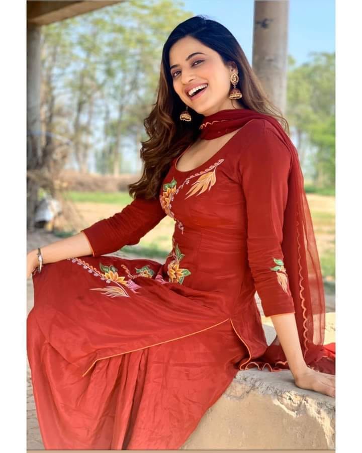 𝟵𝟴𝟏𝟰𝟳☎𝟰𝟳𝟔𝟕𝟓👉CALL NOW 👌NISHA🟦RANA🟦AMRITSAR NO ADVANCE ONLY CASH PAYMENT🟦FE