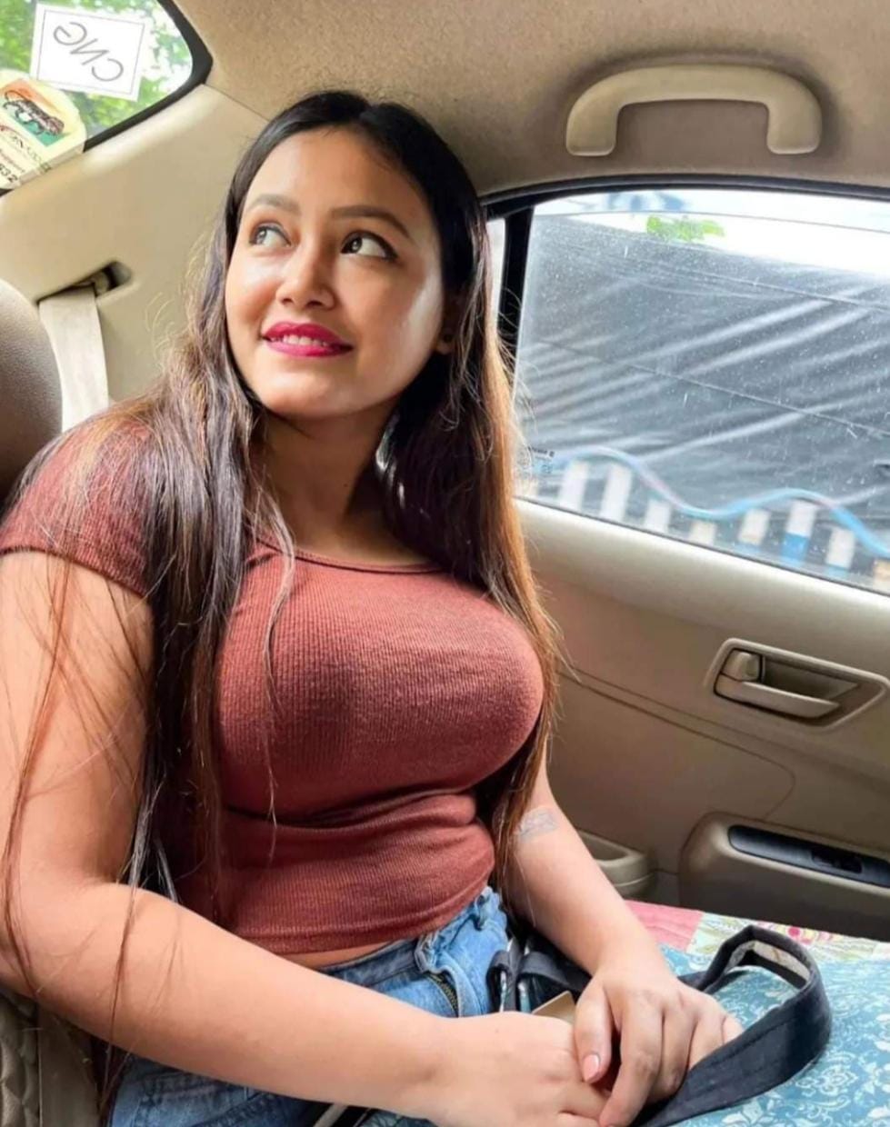 LOW-PRICE GIRLS SAFE SECURE SERVICE AVAILABLE IN LOW-PRICE AVAILABLE