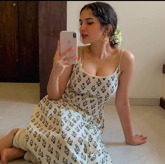Myself Riya gys affordable price outcall incall book now Escorts Services