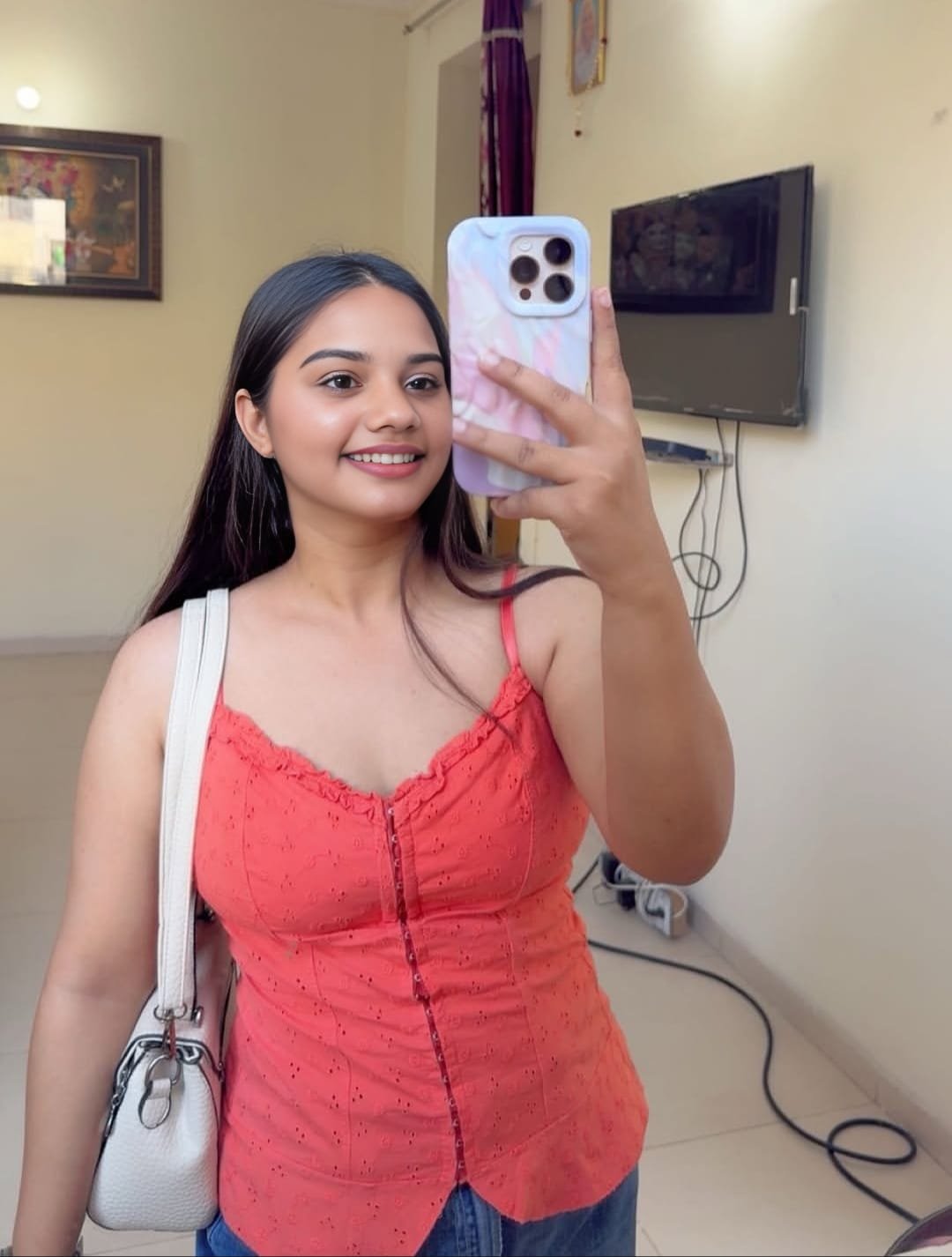 BUSTY HI-CLASS INDEPENDENT ESCORT SERVICE IN YOUR CITY