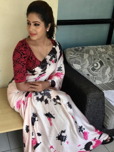 Call Girls In Delhi 𝟳𝟖𝟯𝟖𝟒𝟒𝟬𝟳𝟬𝟭 VIP Saket Escorts ★★ ★star Luxury Hotels Home Indian