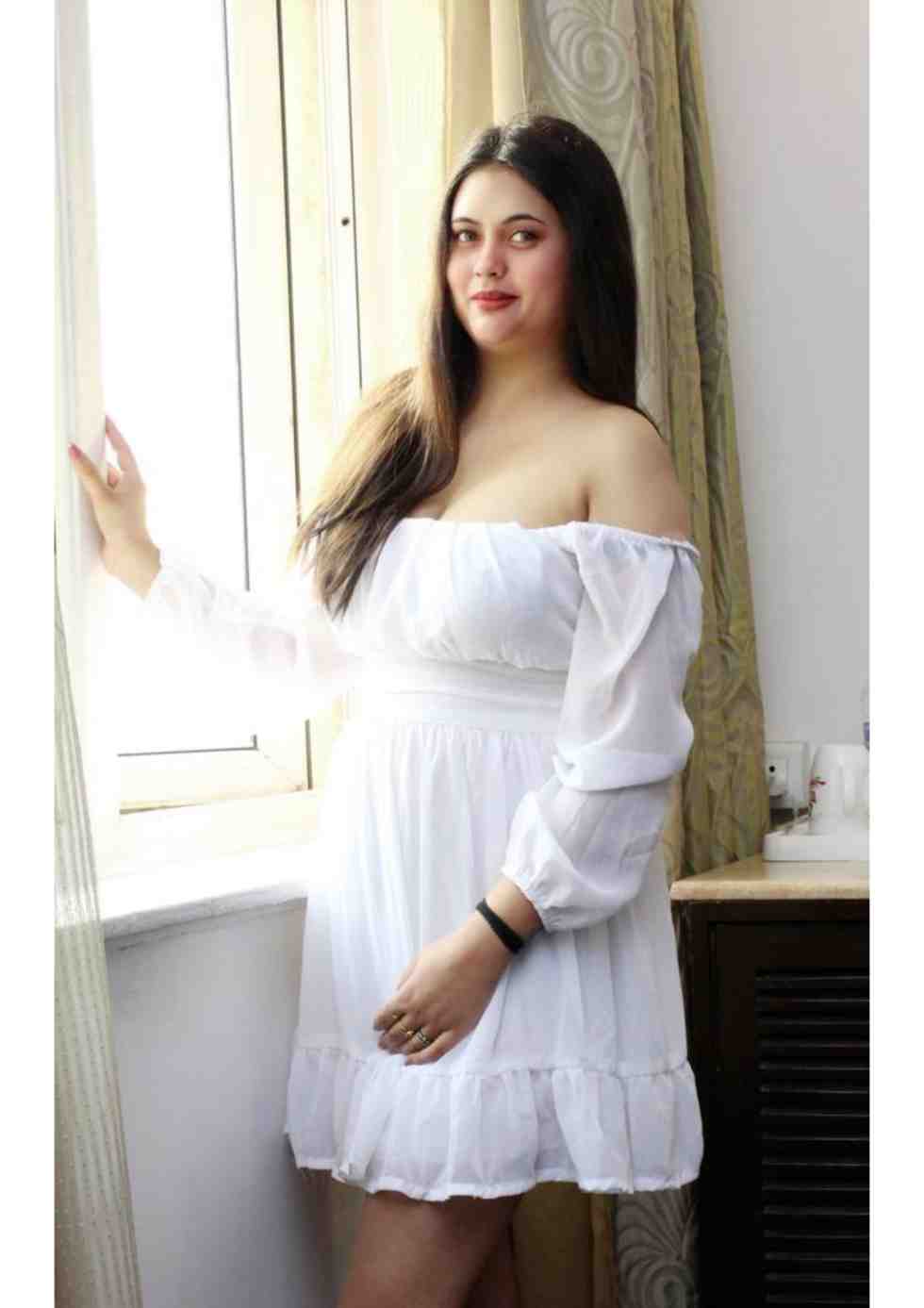 Siliguri 𝙏𝙧𝙪𝙨𝙩𝙚𝙙 Vishakha✨ good quality Full safe hours available % genius service call