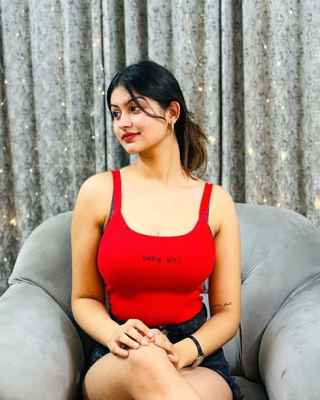 Mumbai best VIP genuine high profile girls available in  hour call me now