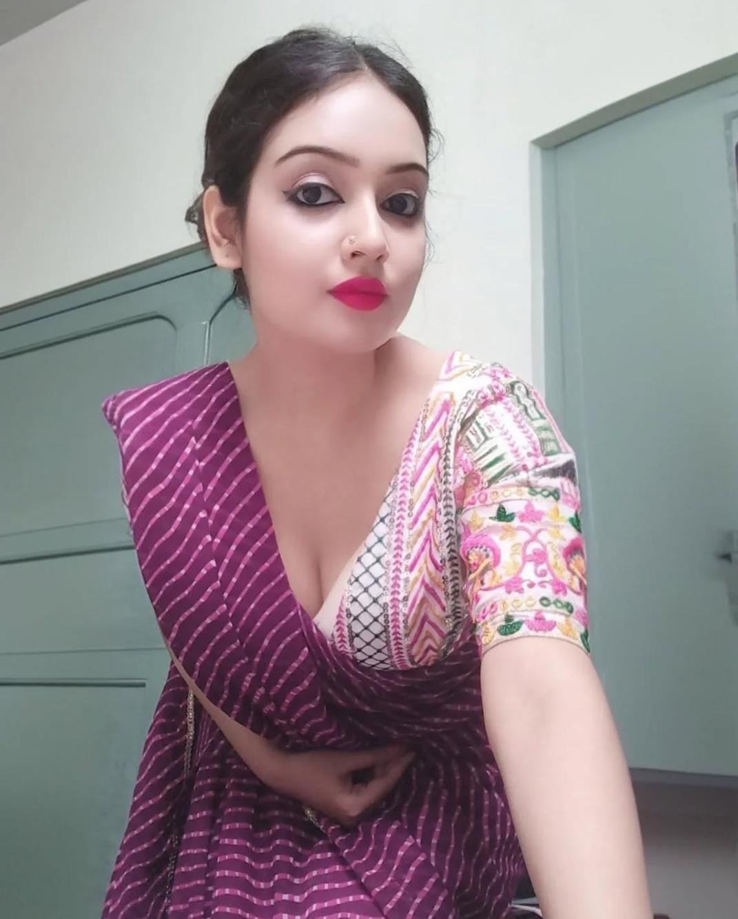Bokaro low price call girl service housewife college girls low rate high profile
