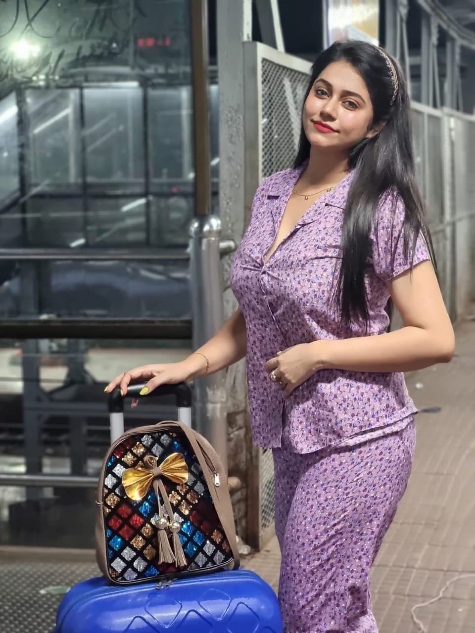 Gurugram full satisfied call girl service  hours available...