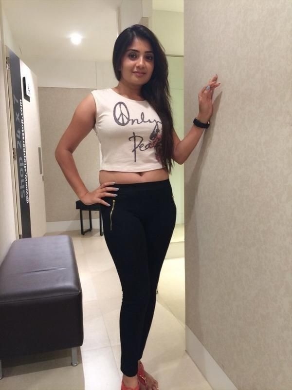 Durg Low price ☑️ Vip call girls % genuine 👰 𝟳𝟱𝟰𝟰𝟬𝟮𝟳𝟰𝟰𝟵 ☎️ safe and secured
