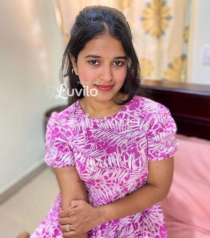 IM TELUGU INDEPENDENT AUNTY STAYING ALONE IN MY OWN FLAT